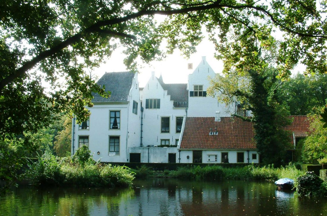 Kasteel van Rhoon